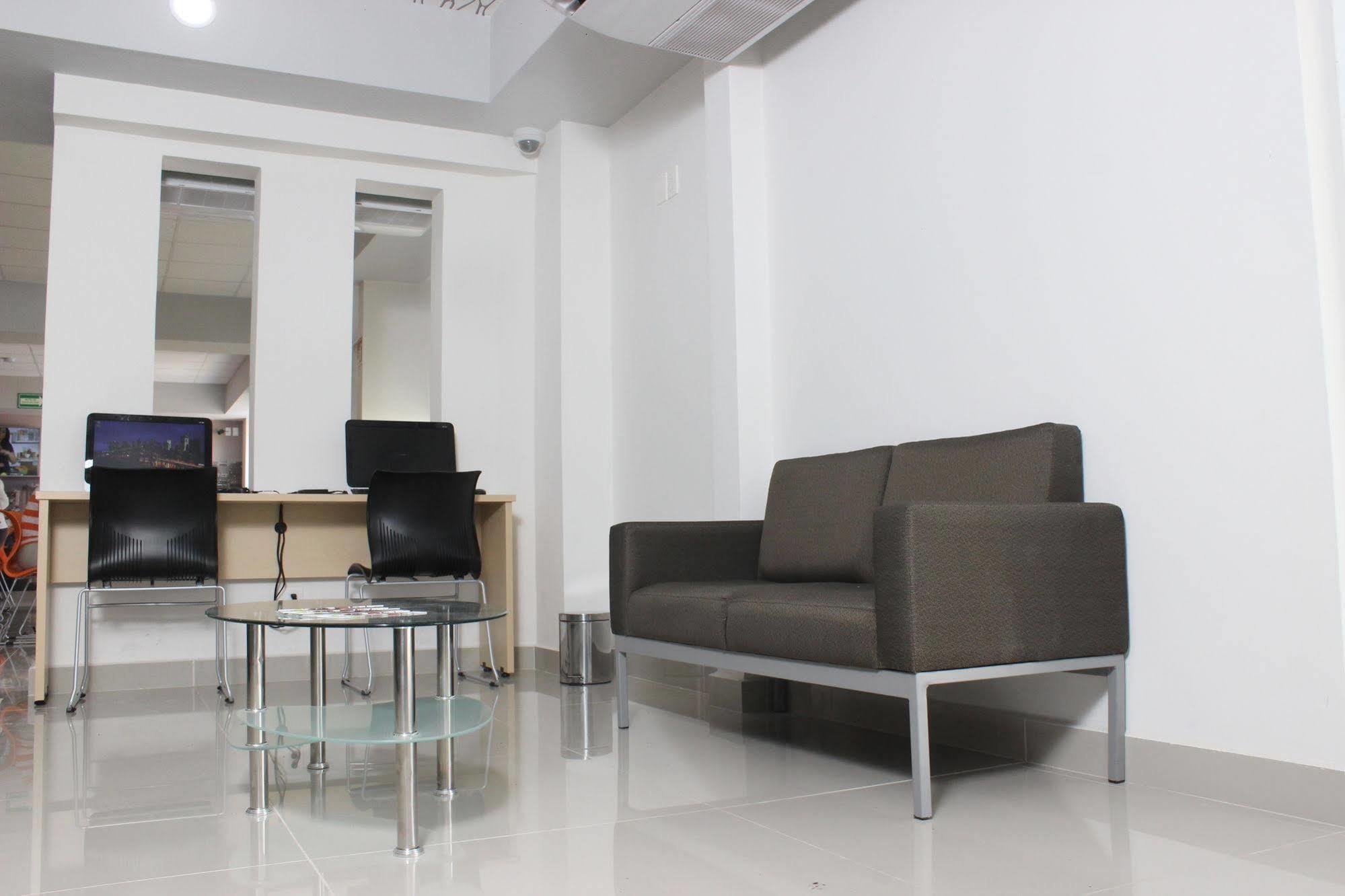 ורקרוז Hotel Urbainn מראה חיצוני תמונה